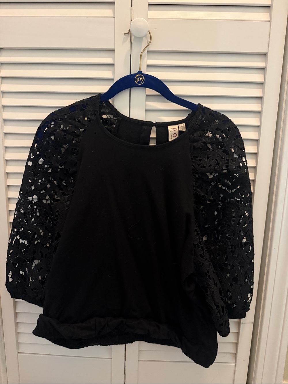 dolan Black Lace-Sleeve Pullover Top